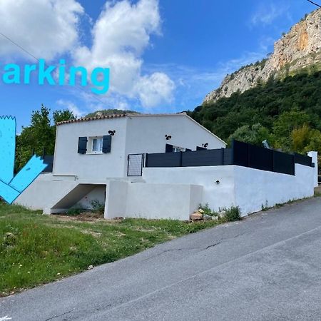 Maison Avec Jardin, Parking Entre Mer Et Montagne Le Revest-le-Eaux Exteriér fotografie