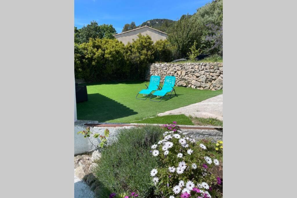 Maison Avec Jardin, Parking Entre Mer Et Montagne Le Revest-le-Eaux Exteriér fotografie